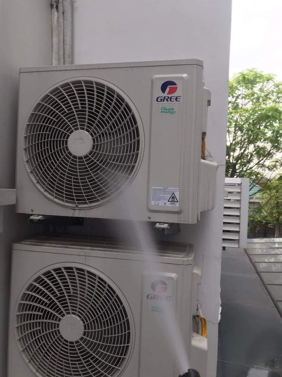 vệ sinh điều hòa gree