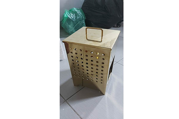 Hộp đựng thảo dược bằng inox mạ vàng cho phòng xông hơi ướt